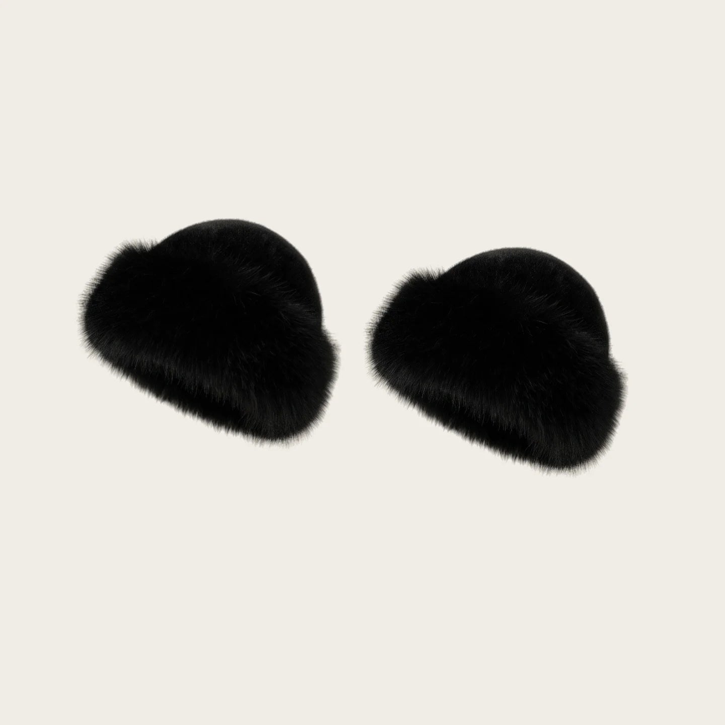 Flauschige Damenmütze für Herbst und Winter – Modische, einfarbige Wintermütze im koreanischen Stil. Warm gefüttert, weich und angenehm zu tragen, perfekt für kalte Tage und stylische Winter-Outfits.